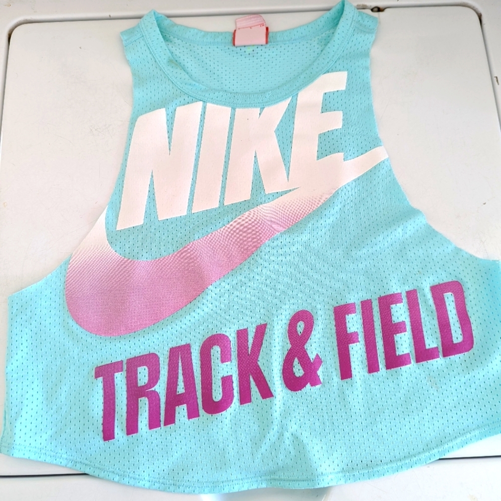 Nike Track & Field Cropped Sleeveless Top